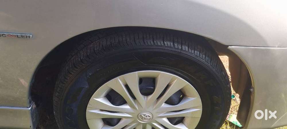 Toyota Innova 2.5 G (diesel) 8 Seater, 2016, Diesel