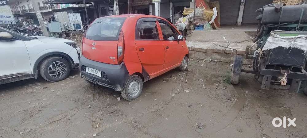 Tata Nano Xe 2013