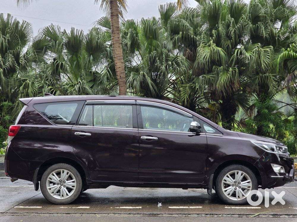 Toyota Innova Crysta 2.8 Zx At 7 Seater, 2018, Diesel
