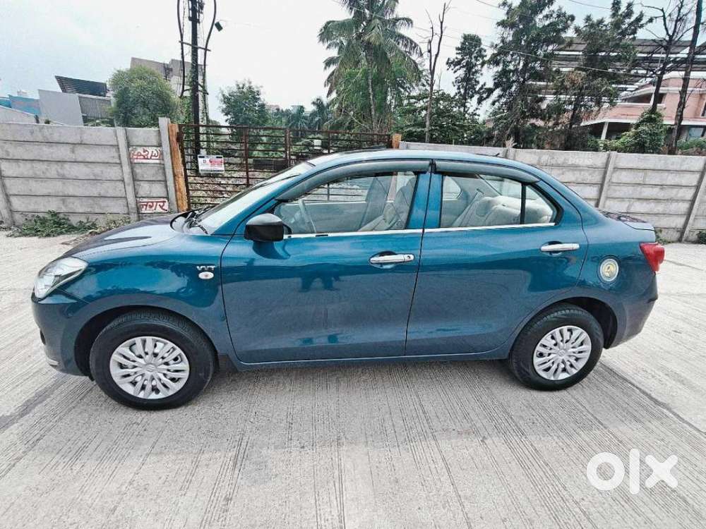Maruti Suzuki Swift Dzire 1.2 Lxi (o), 2017, Petrol