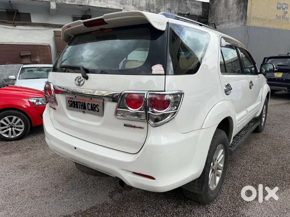 Toyota Fortuner, 2014, Diesel