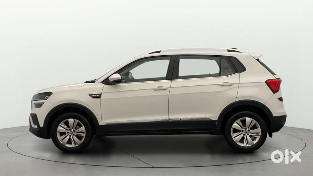 Skoda Kushaq 1.0 Tsi Ambition, 2022, Petrol