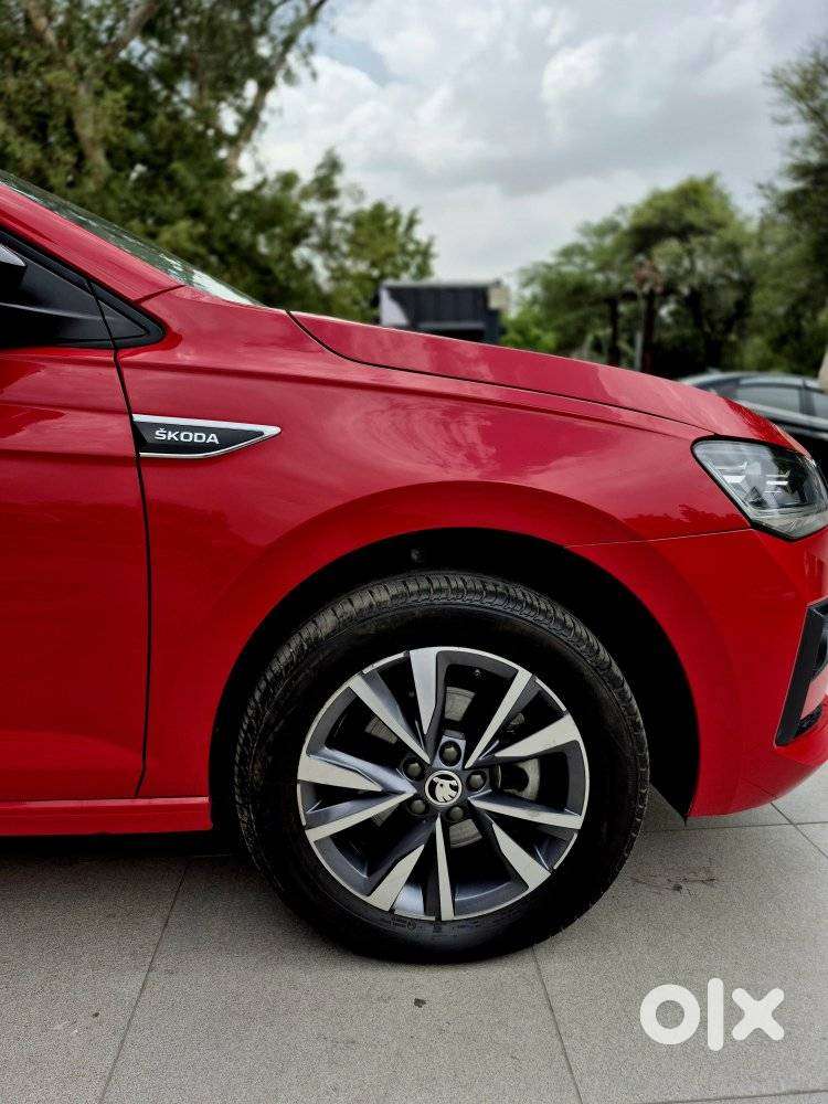 Skoda Slavia Style 1.0l Tsi At, 2025, Petrol