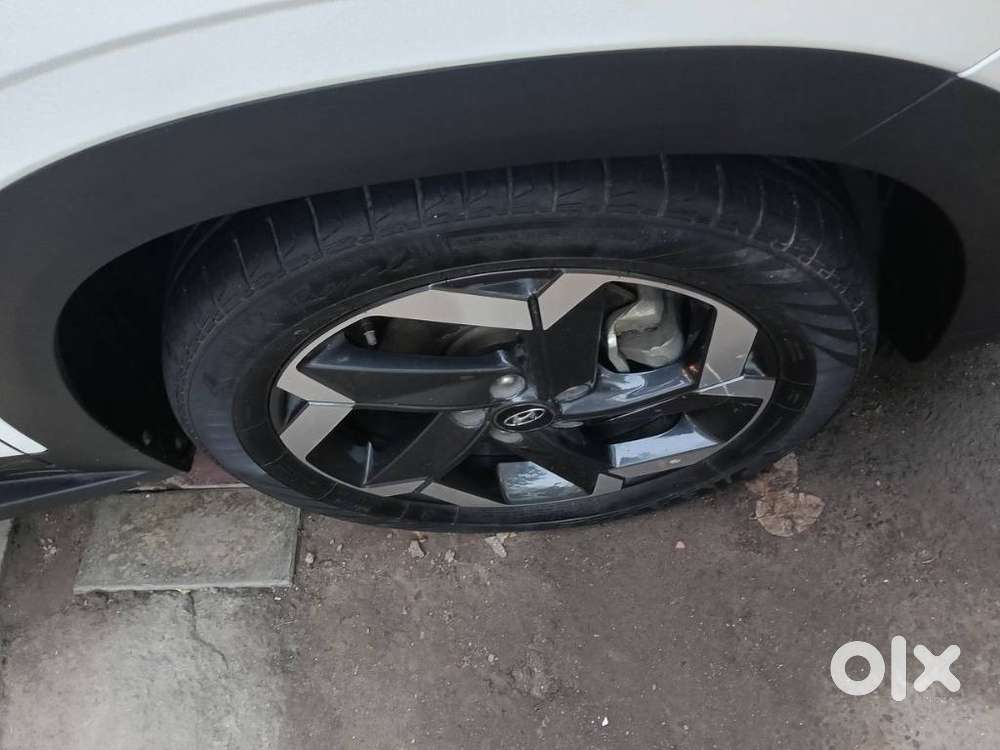 Hyundai Alcazar 2.0 Signature (o) Petrol At 7 Str, 2022, Petrol