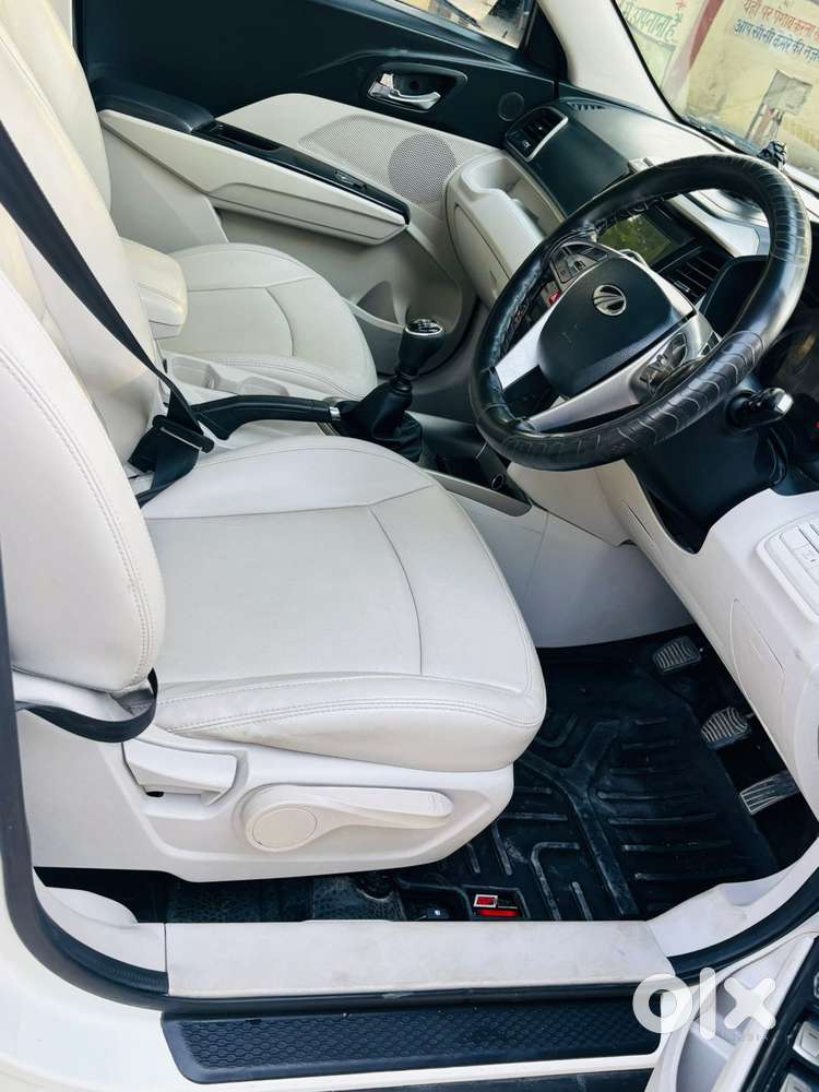 Mahindra Xuv300 W8 Option Diesel, 2019, Diesel