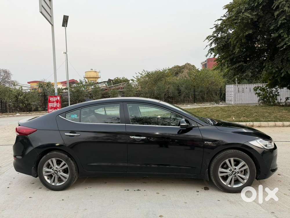 Hyundai Elantra Vtvt Sx At, 2017, Petrol