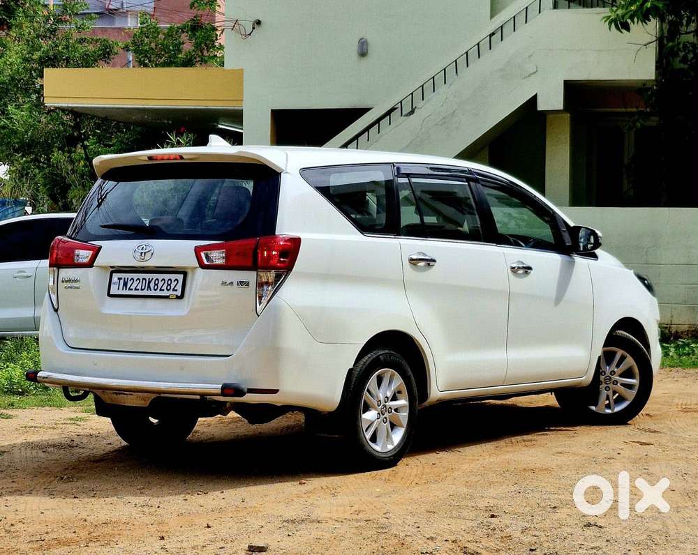 Toyota Innova Crysta 2.4 V 8 Str, 2018, Diesel