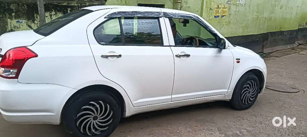 Maruti Suzuki Swift Dzire Tour 2017 Diesel Manual And Brand New Tyr 4