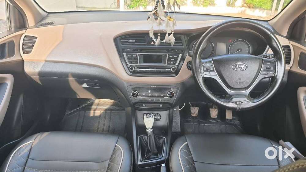 Hyundai Elite I20 Sportz (o) 1.2, 2015, Petrol