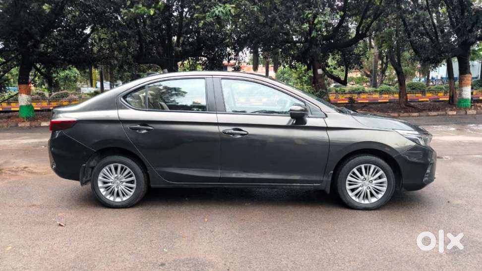 Honda City 1.5 V 5th Gen I-vtec Mt, 2021, Petrol