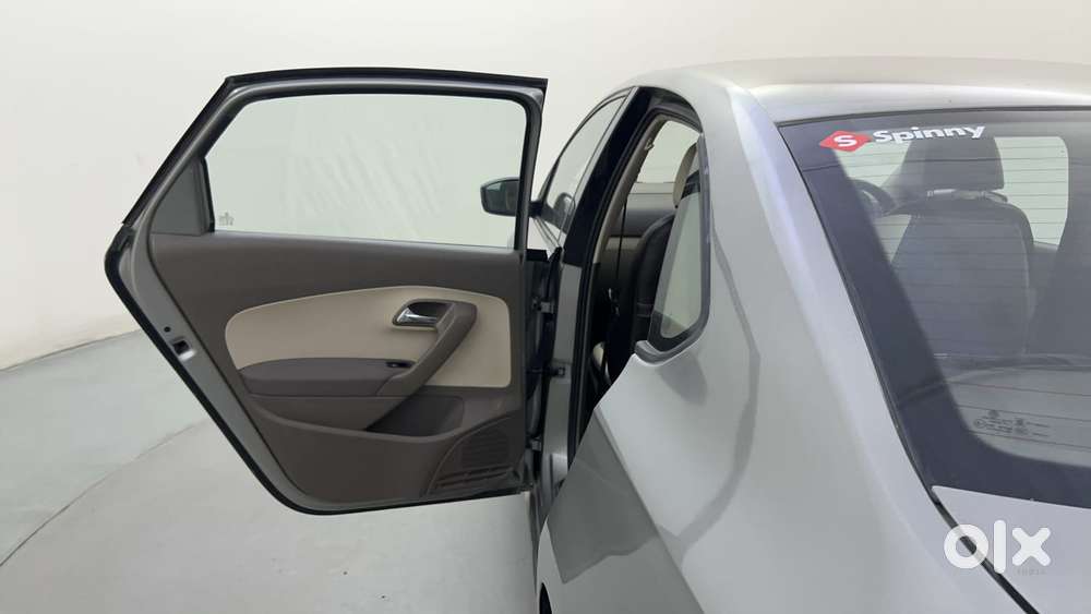 Skoda Rapid 1.6 Mpi Elegance, 2014, Petrol