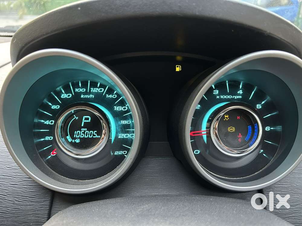 Mahindra Xuv500 2.2 W10 Sportz Edition At, 2016, Diesel