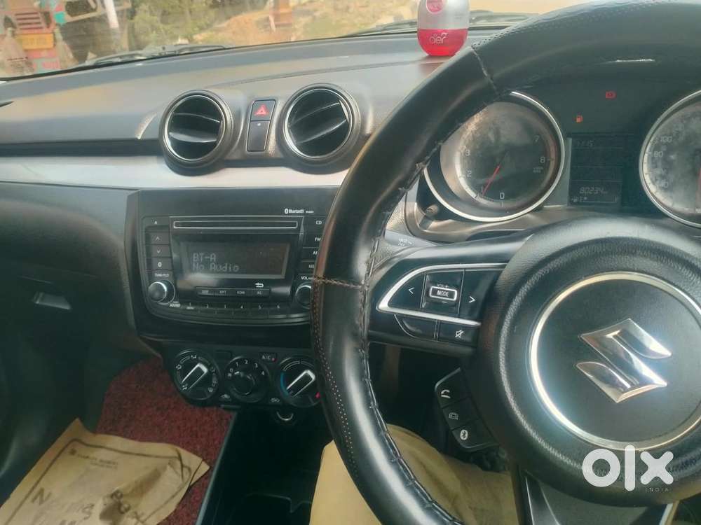 Maruti Suzuki Swift Vvt Vxi, 2021, Petrol