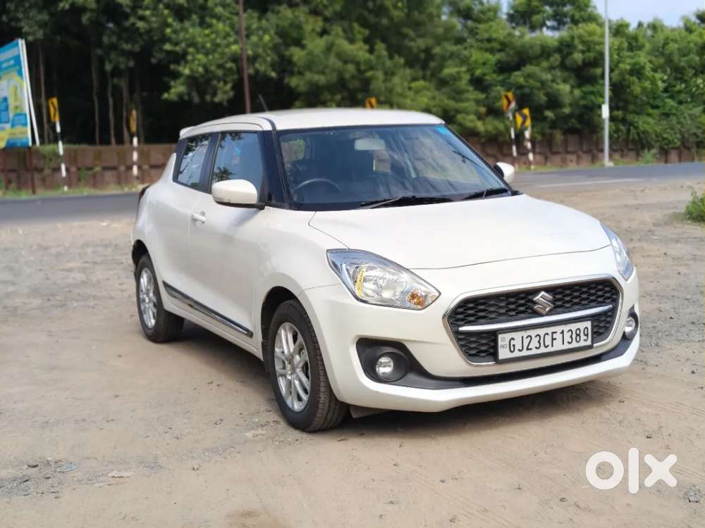 Maruti Suzuki Swift 1.3 Zxi, 2023, Petrol