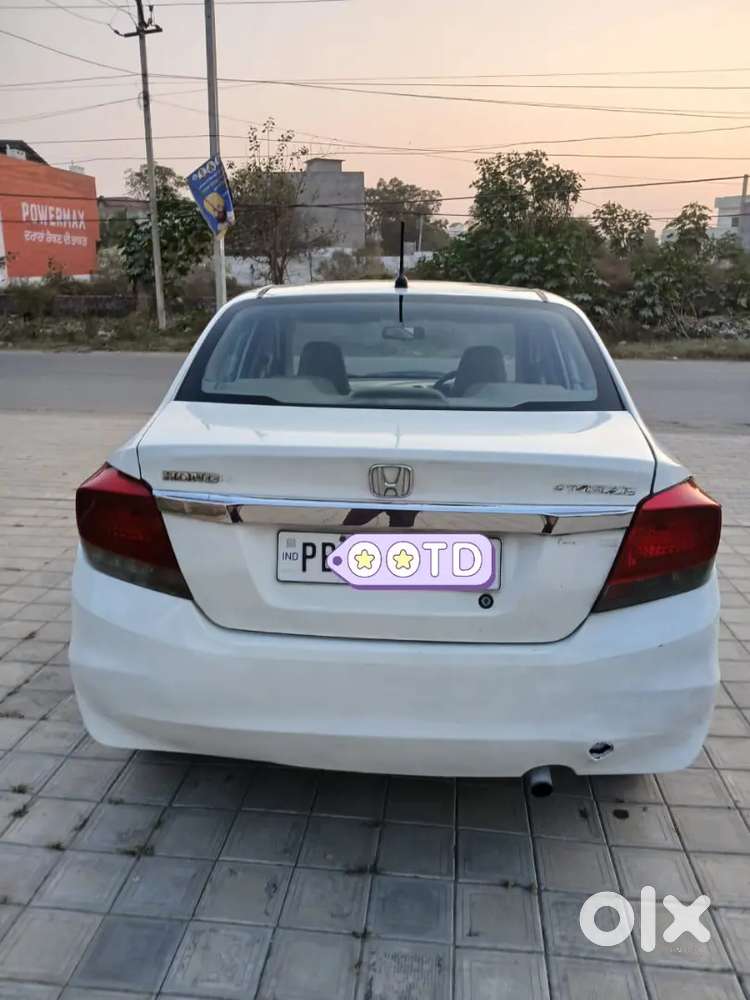 Honda Amaze 2014