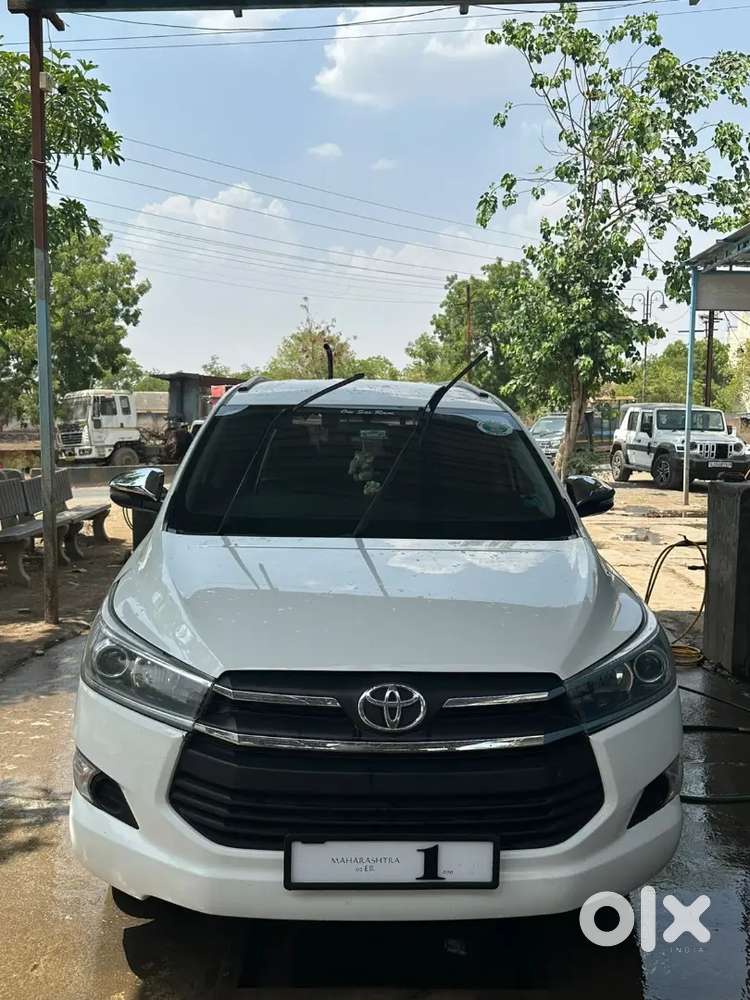 Toyota Innova Crysta