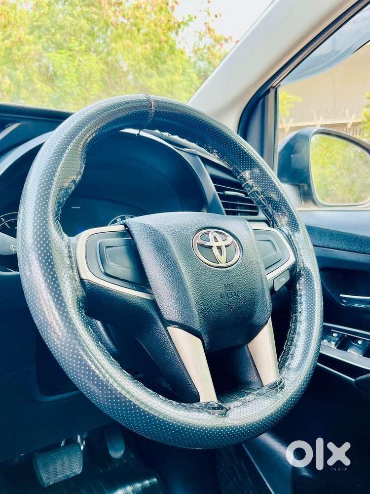 Toyota Innova Crysta 2.7 Gx At 8s, 2018, Petrol