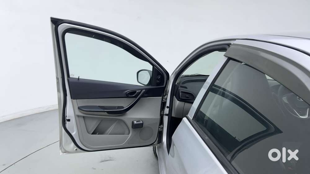 Tata Tiago 1.2 Revotron Xe Cng, 2018, Cng & Hybrids