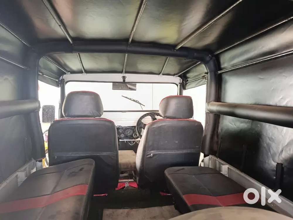 Mahindra Jeep Commander 750 1996