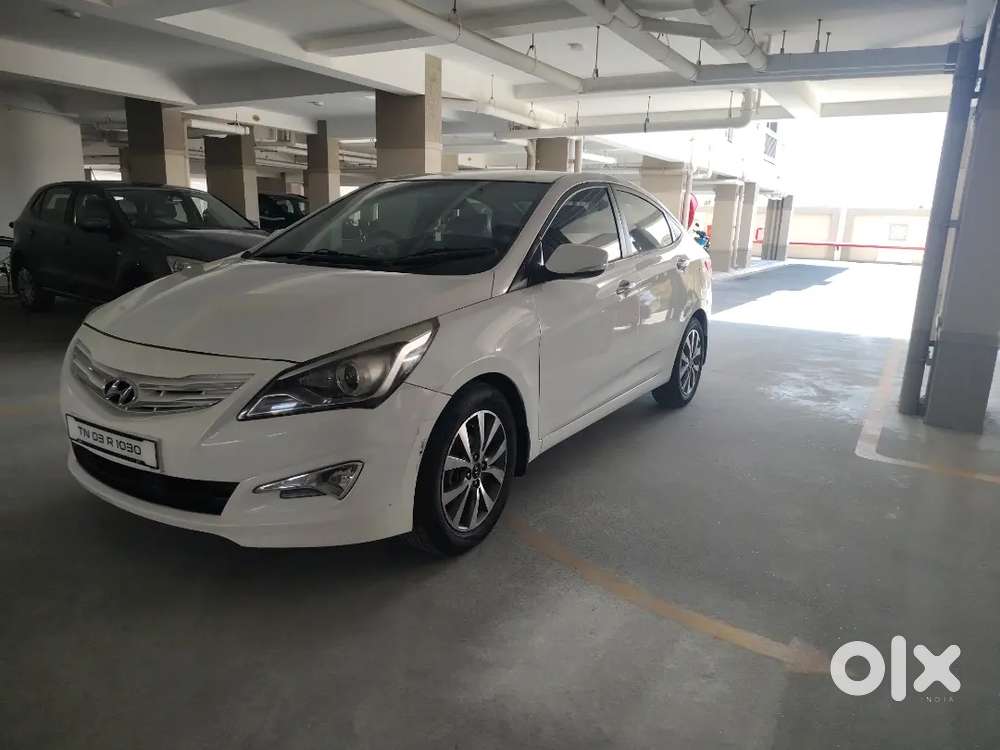 Hyundai Fluidic Verna 2015