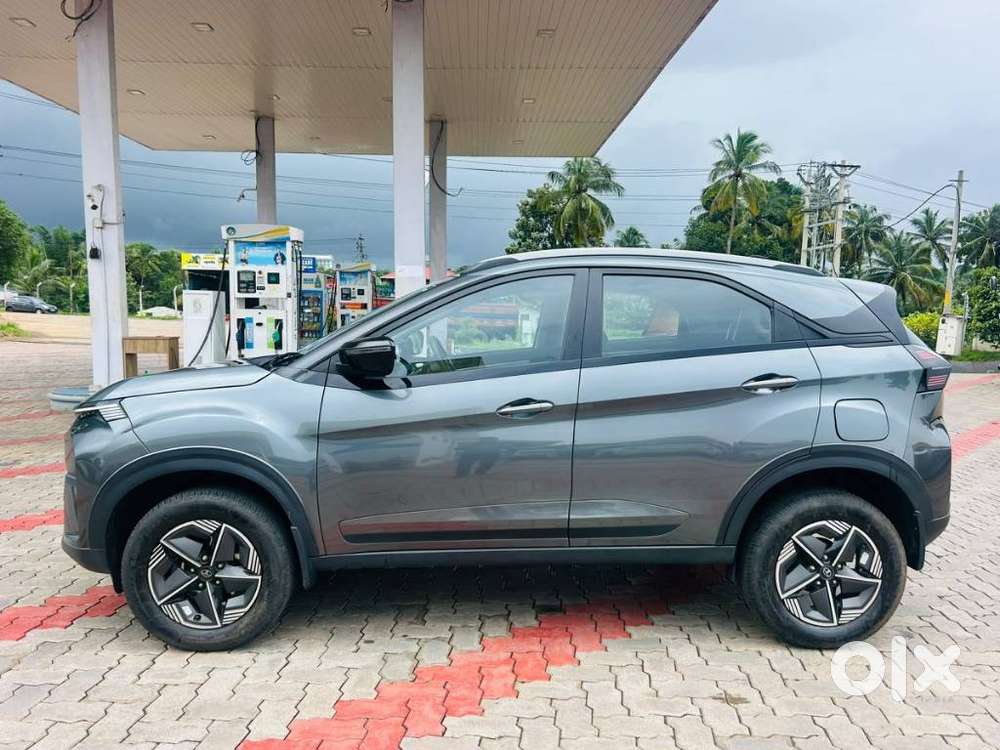 Tata Nexon Creative 1.2 Revotron Petrol 6 Mt, 2024, Petrol