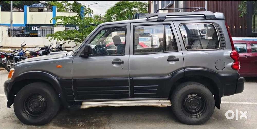 Mahindra Scorpio S8, 2006, Diesel