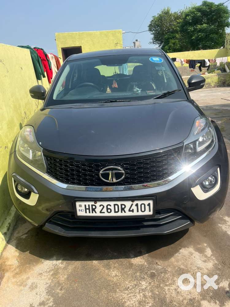 Tata Nexon Petrol 2018