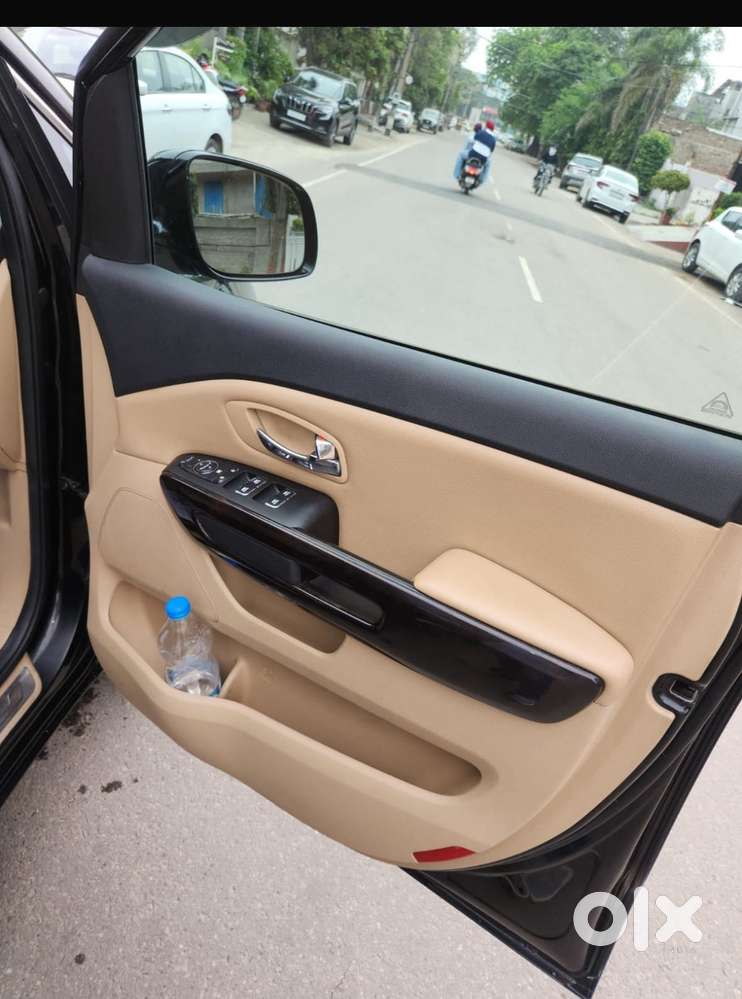 Kia Carnival Limousine Plus 7 Str, 2020, Diesel