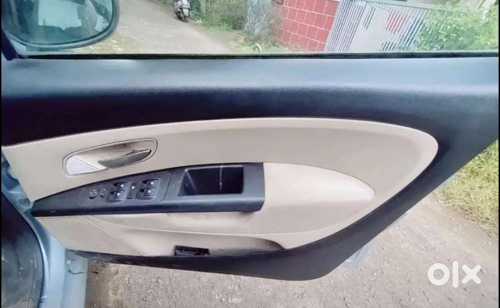 Fiat Linea 1.4 T-jet 2010