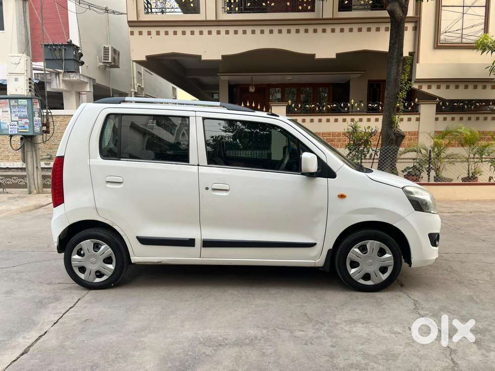 Maruti Suzuki Wagon R Vxi Amt, 2018, Petrol