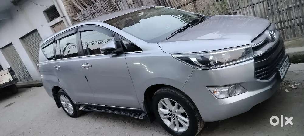 Toyota Innova Crysta 2.4 2019