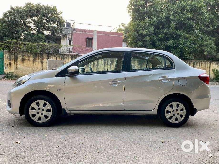 Honda Amaze 1.2 S I-vtec At, 2016, Cng & Hybrids