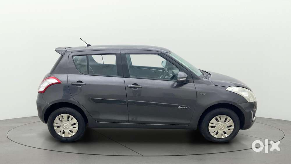 Maruti Suzuki Swift Vxi, 2017, Petrol