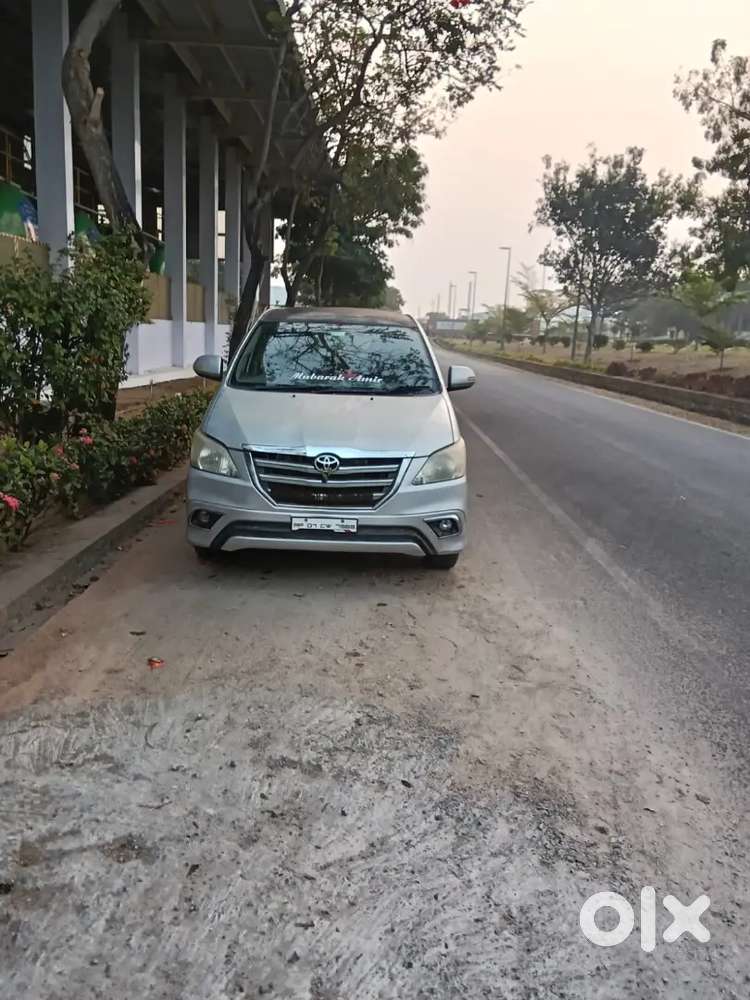 Toyota Innova 2.5 E 2008