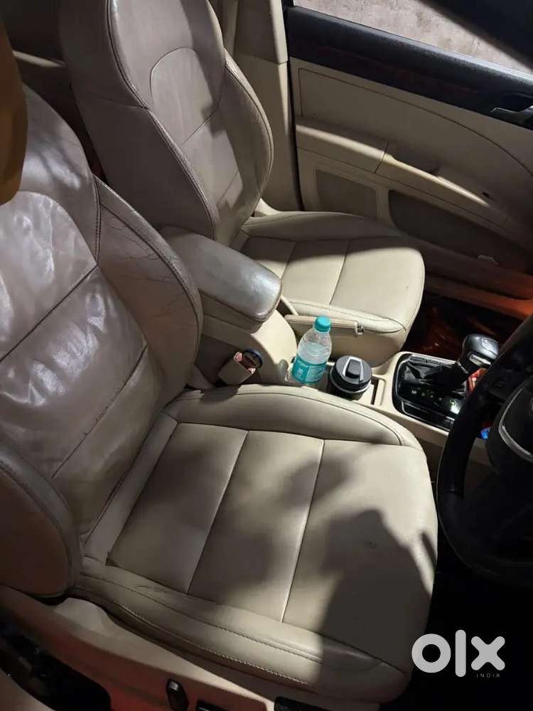 Skoda Superb 2011 Petrol Well Maintained