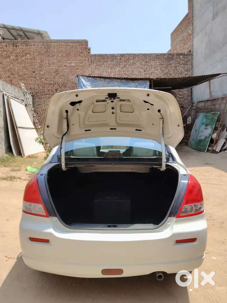 Swift Dzire Top Model 1st Owner