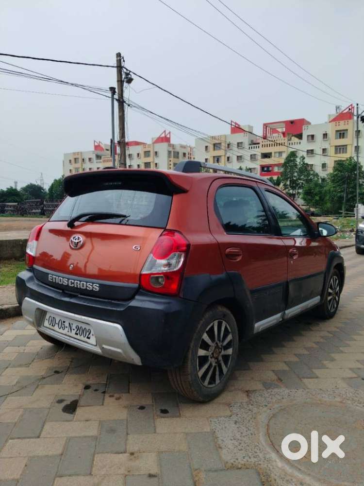 Toyota Etios Cross 1.2l G, 2015, Petrol