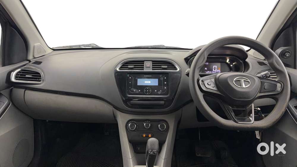 Tata Tiago 1.2 Revotron Xta, 2022, Petrol