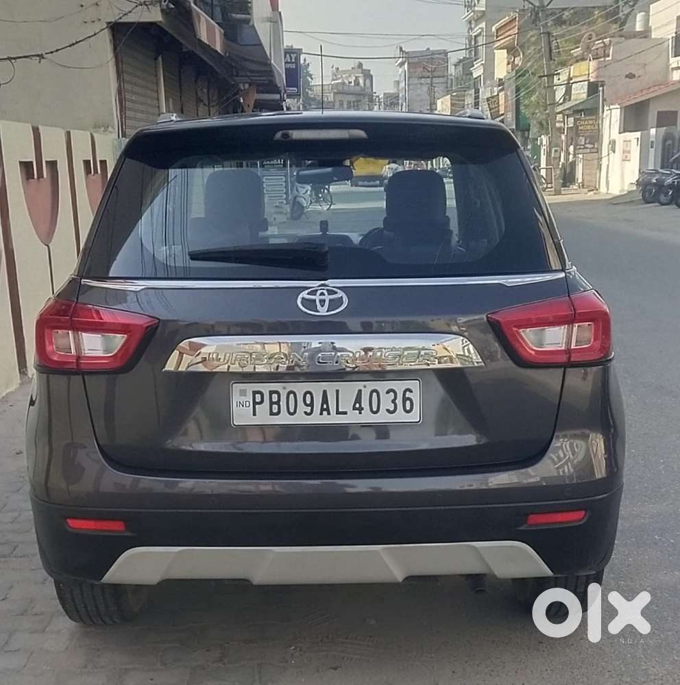 Toyota Urban Cruiser 1.5 Premium Grade At, 2022, Petrol