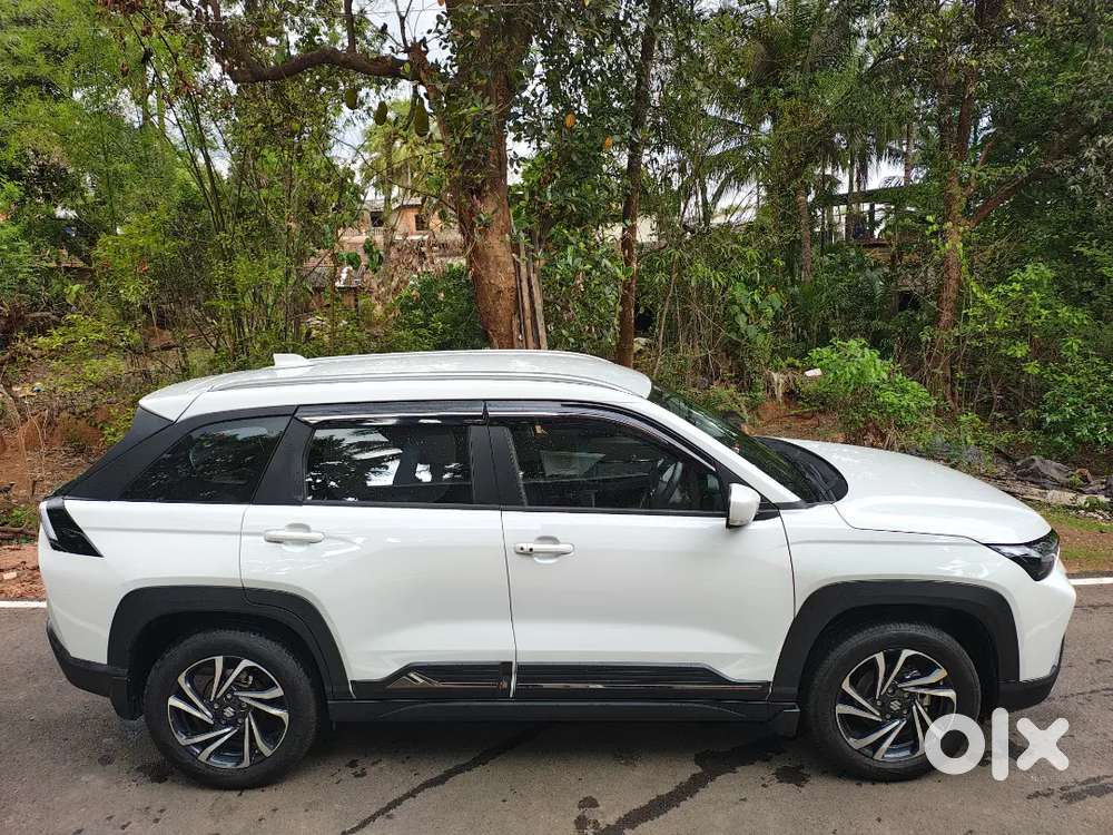 Maruti Suzuki Victoris 2025 Petrol 5000 Km Driven