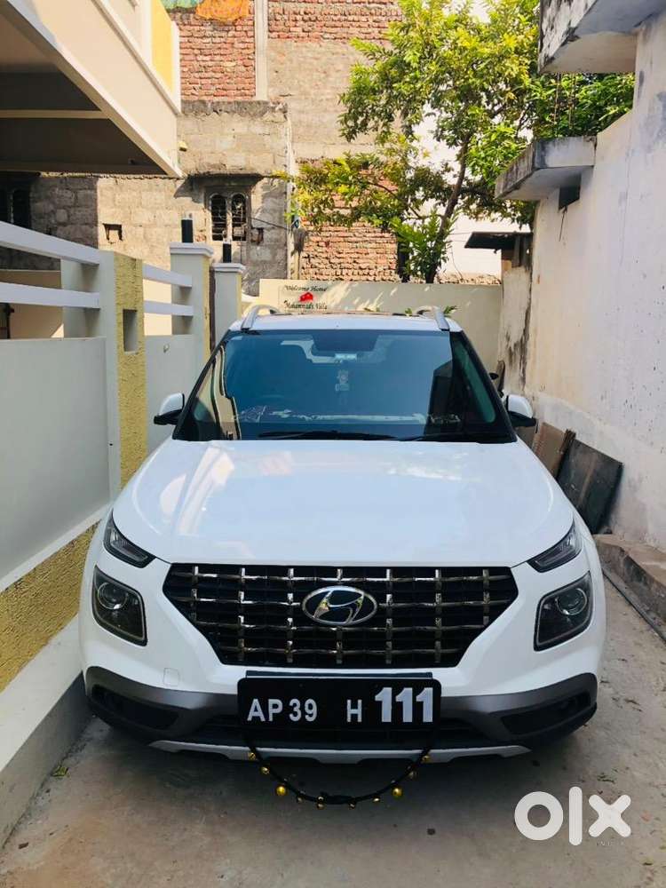 Hyundai Venue Sxo 2020 Diesel Well Maintained