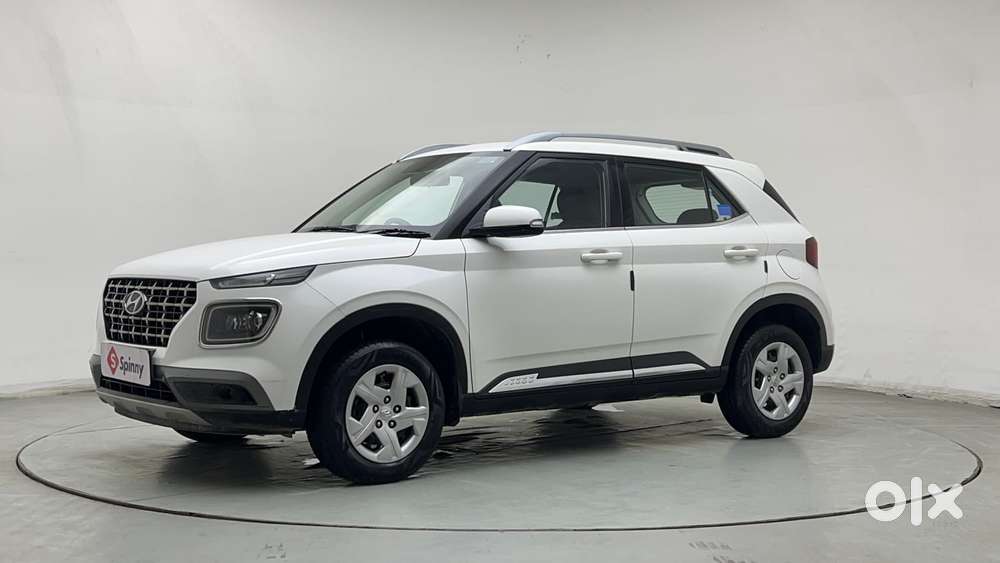 Hyundai Venue 1.2 S Plus, 2022, Petrol