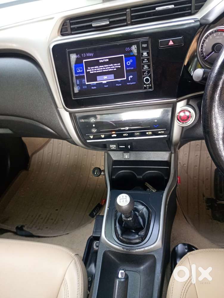 Honda City I-vtec V, 2017, Petrol