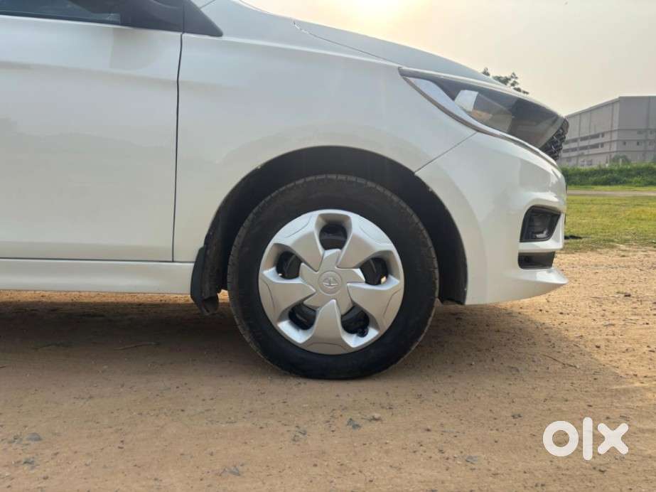Tata Tiago 1.2 Revotron Xt (o), 2021, Petrol