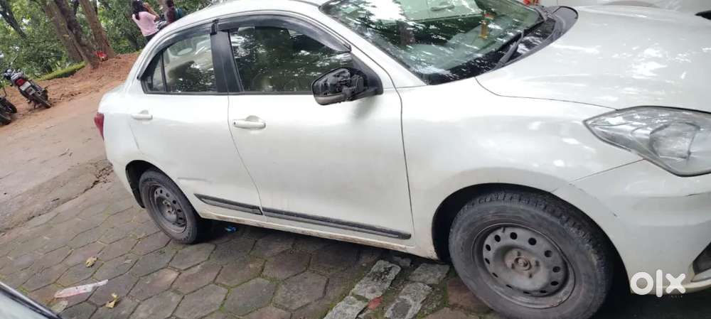 Maruti Suzuki Dzire 1.2 Vxi 2023