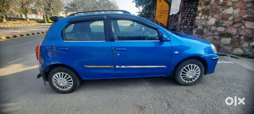 Toyota Etios Liva 2012 Petrol