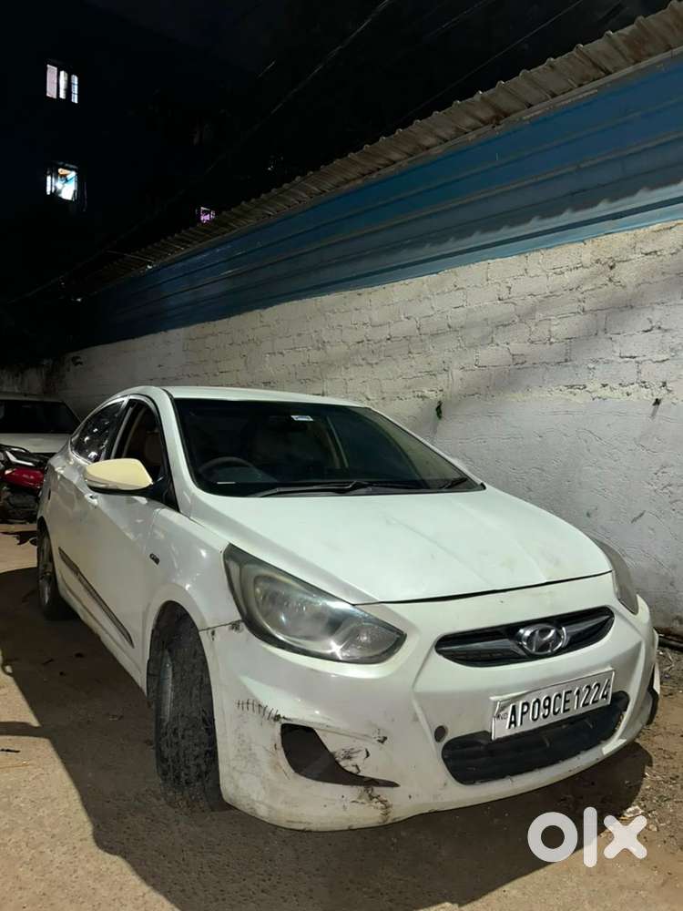Hyundai Verna Crdi 2011 Car
