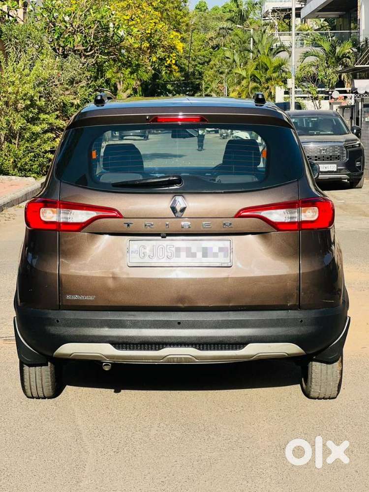 Renault Triber Rxz, 2021, Petrol