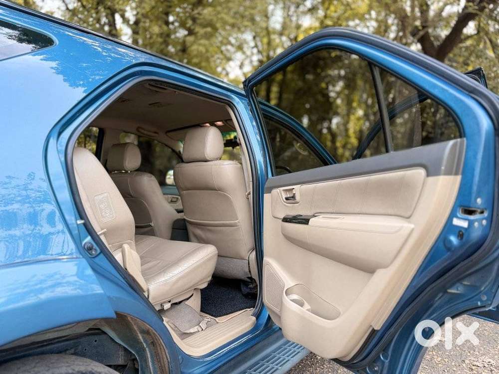 Toyota Fortuner 3.0 4x2 Automatic, 2012, Diesel