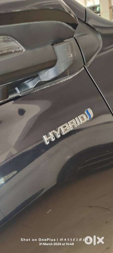 Toyota Innova Hycross 2.0 Vx Hybrid 7 Str, 2023, Petrol